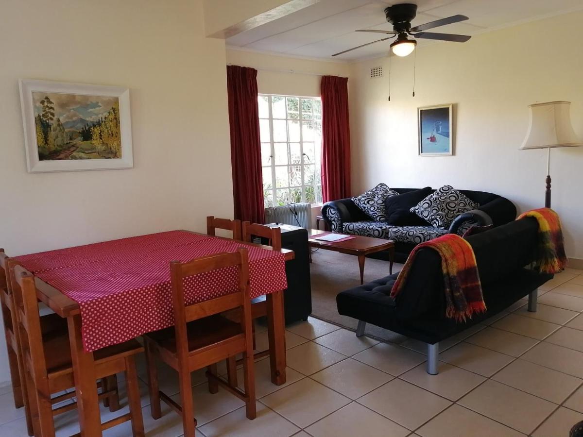 Bell Park Self Catering Bed and Breakfast Champagne Valley Buitenkant foto