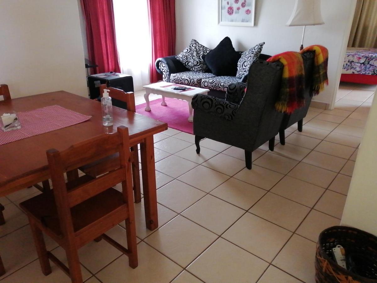 Bell Park Self Catering Bed and Breakfast Champagne Valley Buitenkant foto